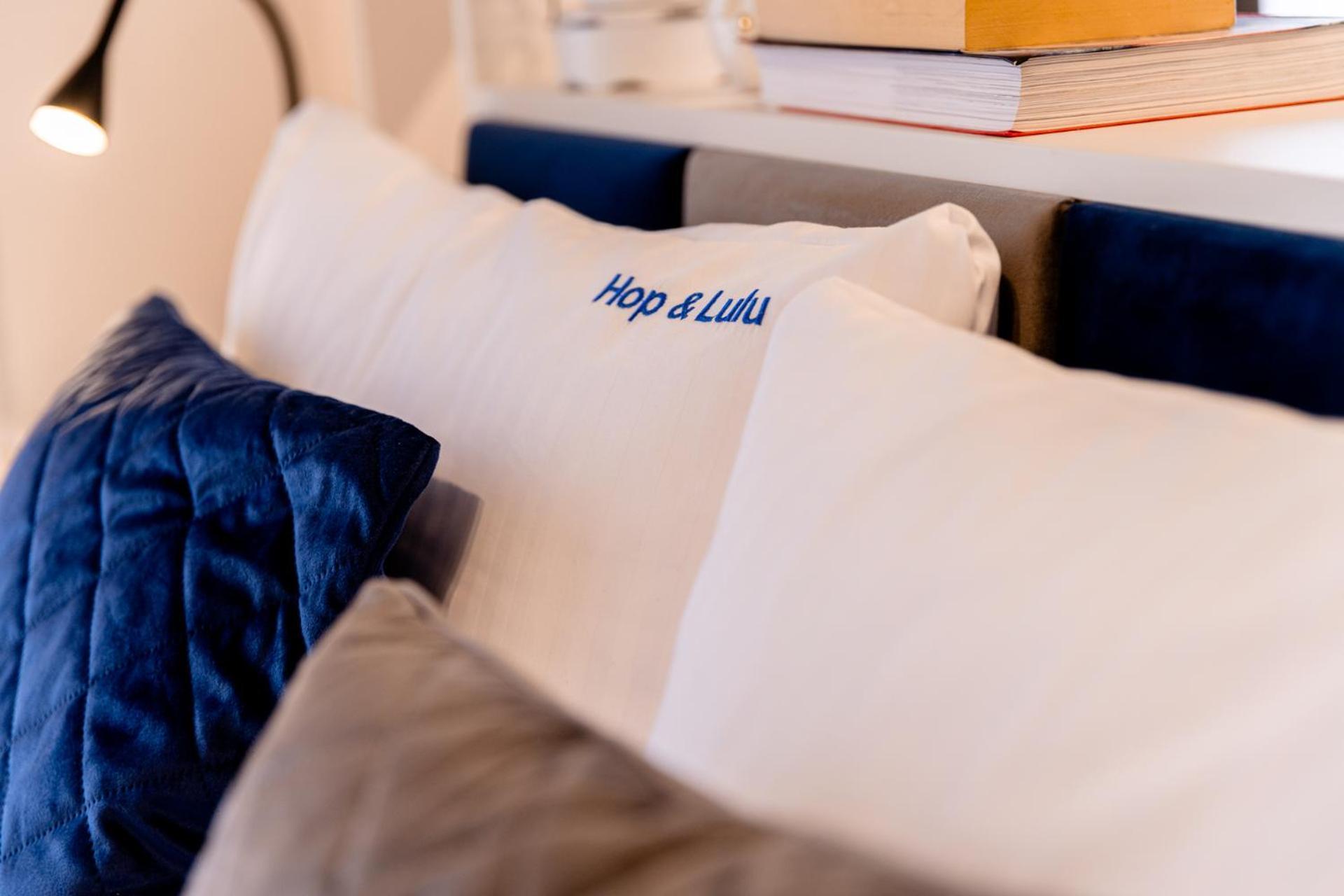 Hop & Lulu Delux Apartments Goleniow Bagian luar foto